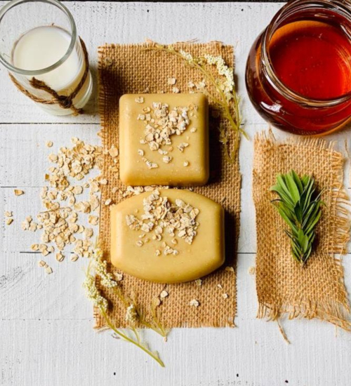 Jab&Atilde;&sup3;n de leche de Cabras de Avena y Miel